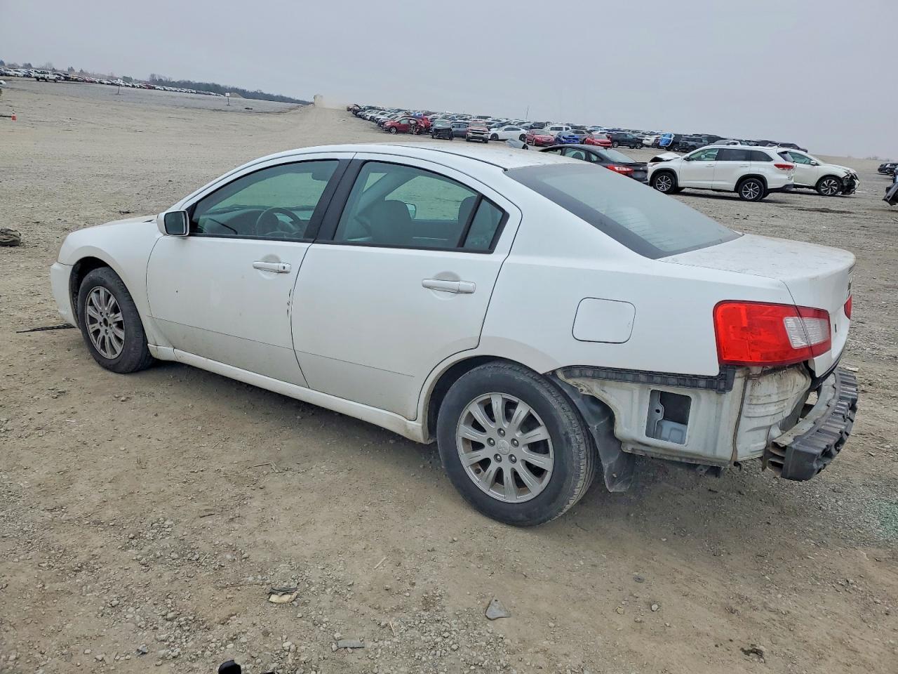 2011 Mitsubishi Galant fe