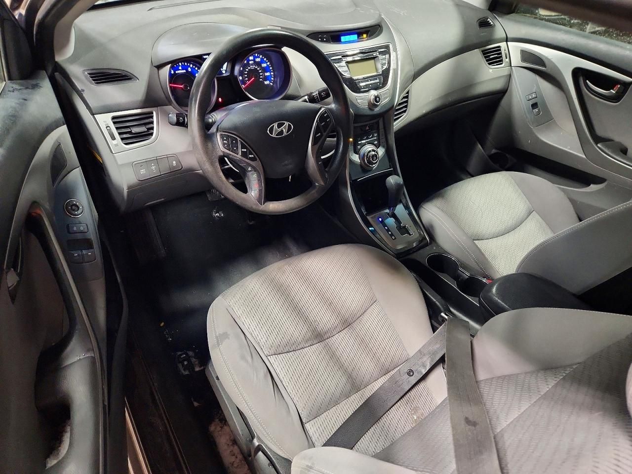 2013 Hyundai Elantra Coupe gs