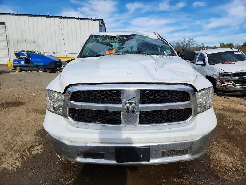 2019 Dodge Ram 1500 Classic slt