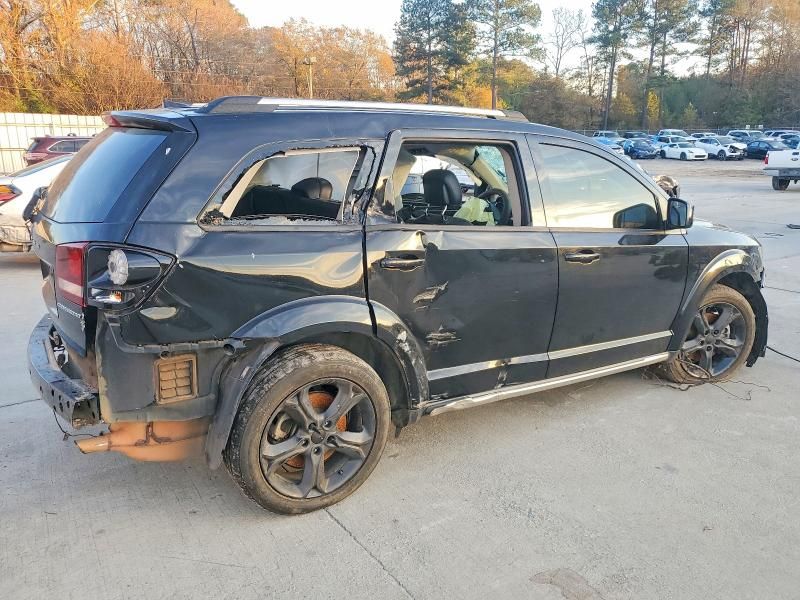 2020 Dodge Journey Crossroad