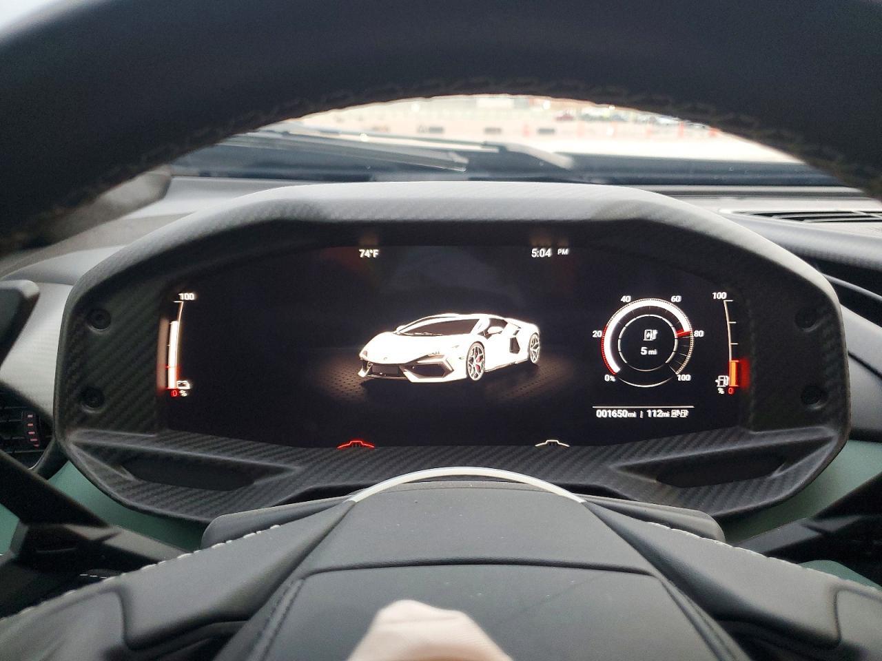 2024 Lamborghini Revuelto