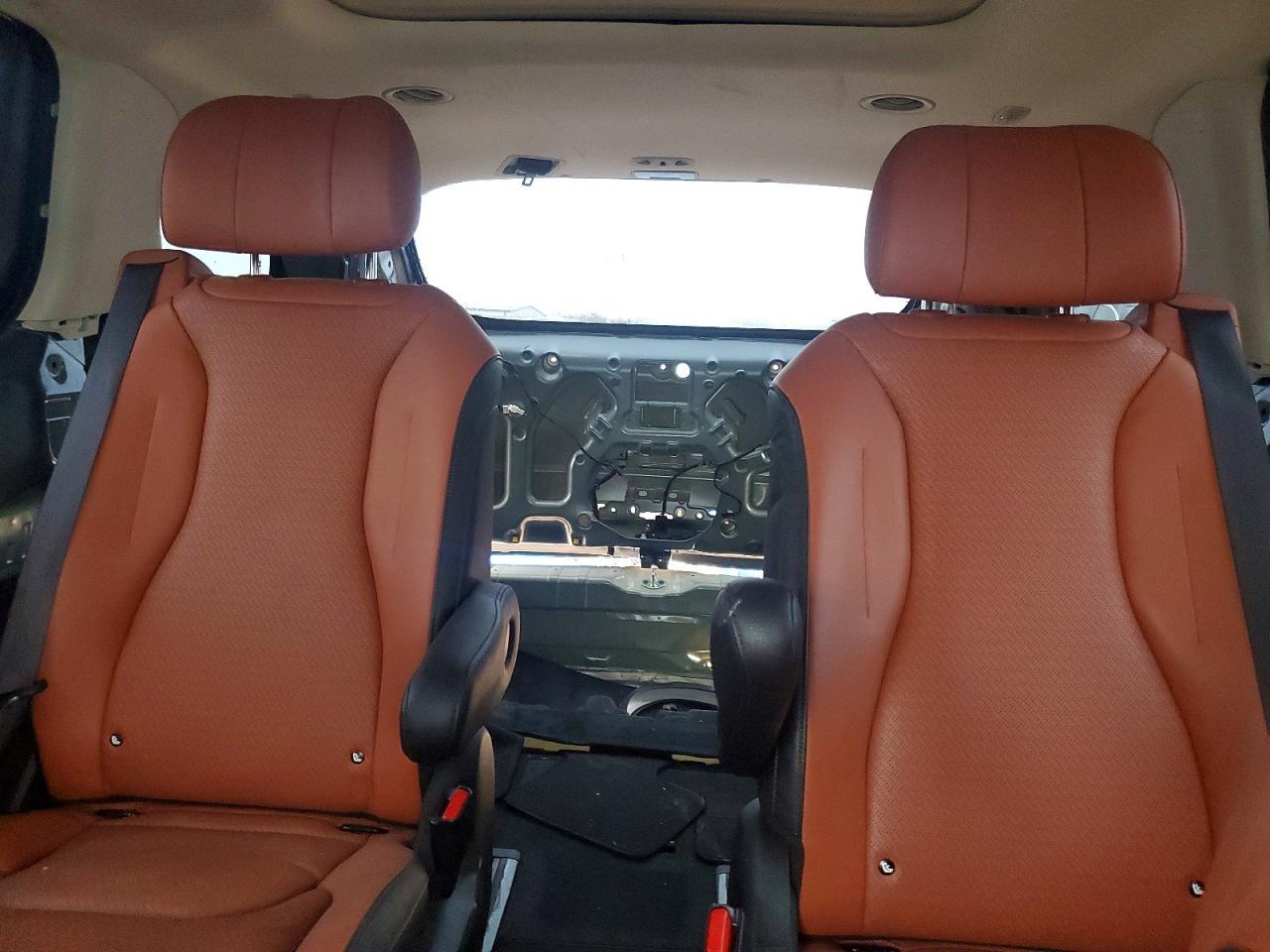 2022 KIA Carnival sx Prestige