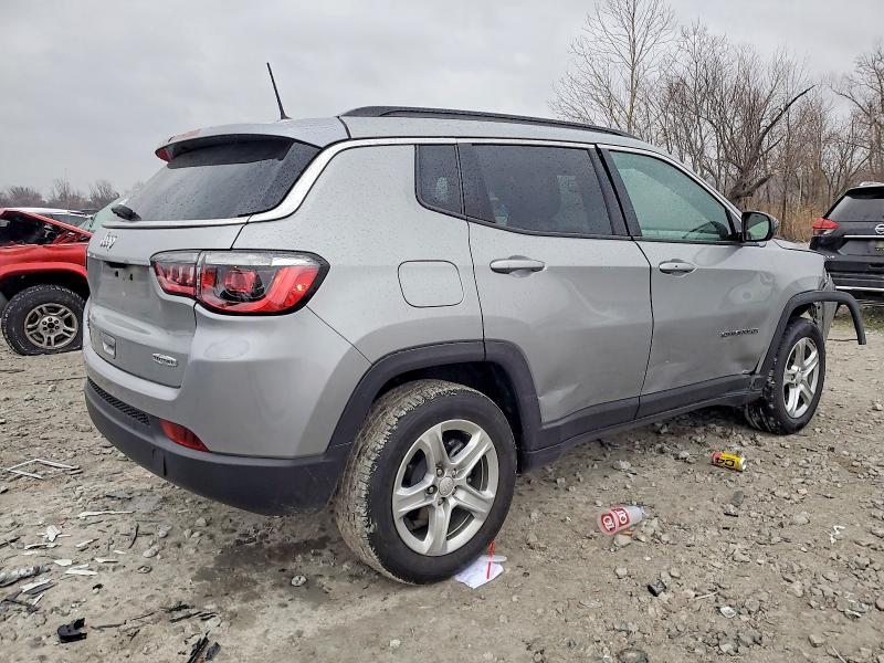 2023 Jeep Compass Latitude