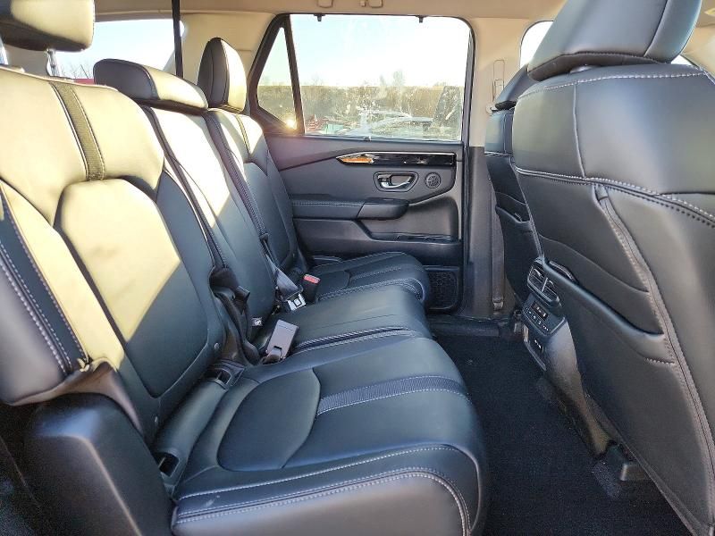 2024 Honda Pilot Touring