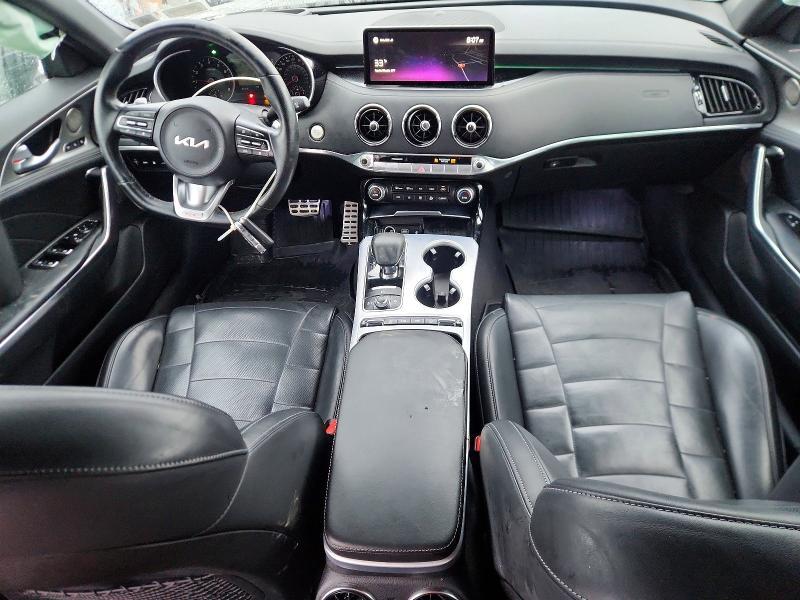 2022 KIA Stinger GT2