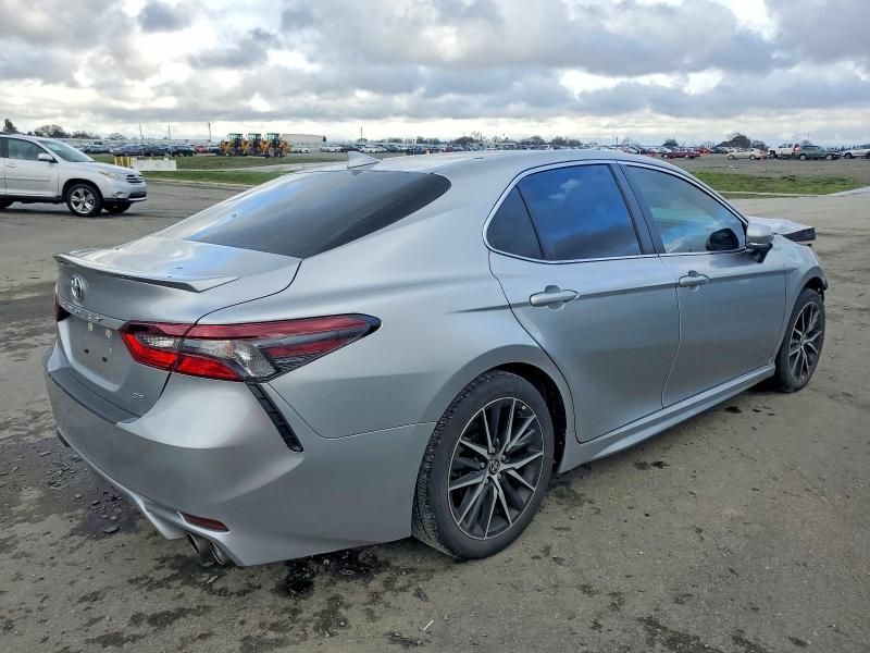 2024 Toyota Camry se Night Shade