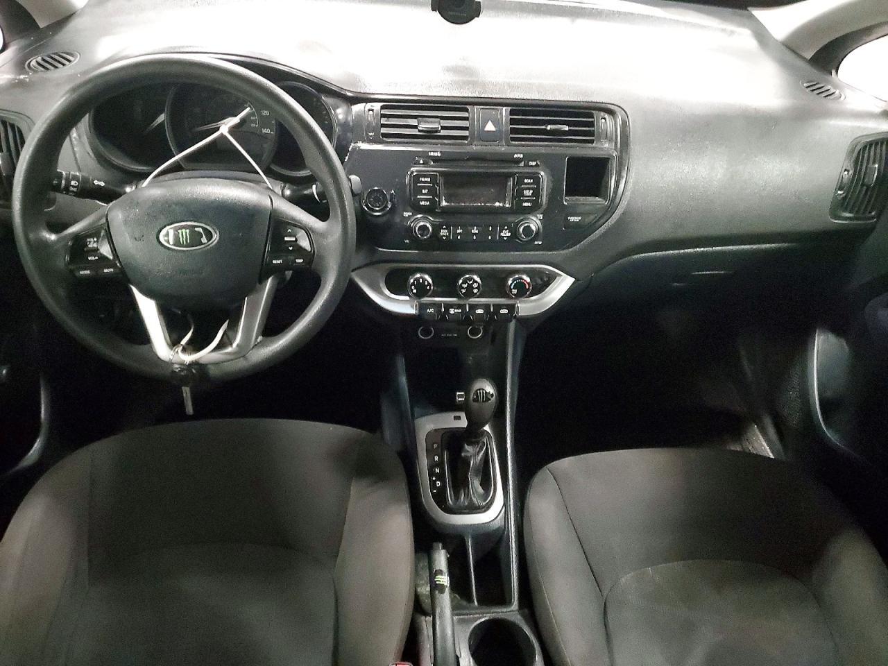 2013 KIA Rio lx