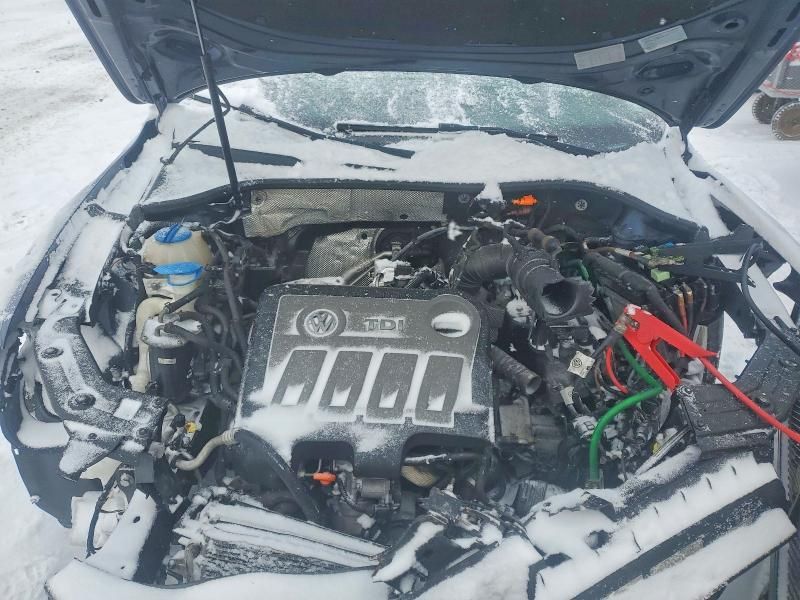 2013 Volkswagen Passat sel