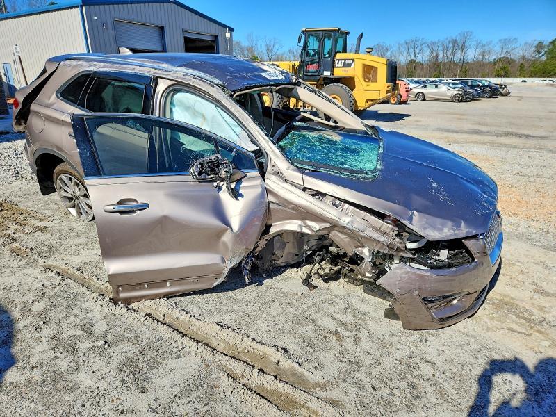 2019 Lincoln Mkc Select