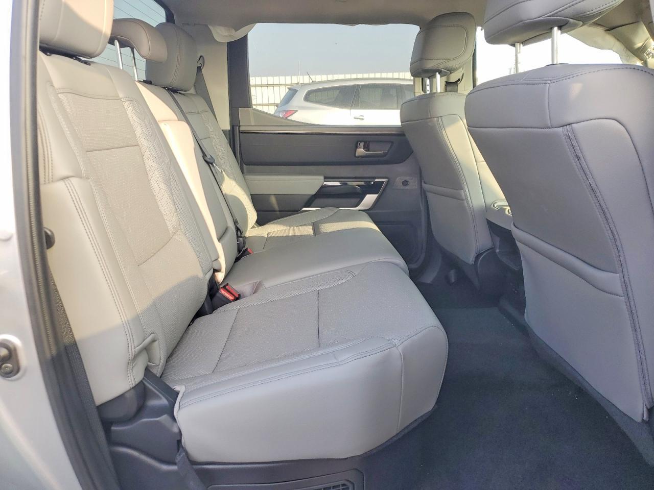 2024 Toyota Tundra Limited HV