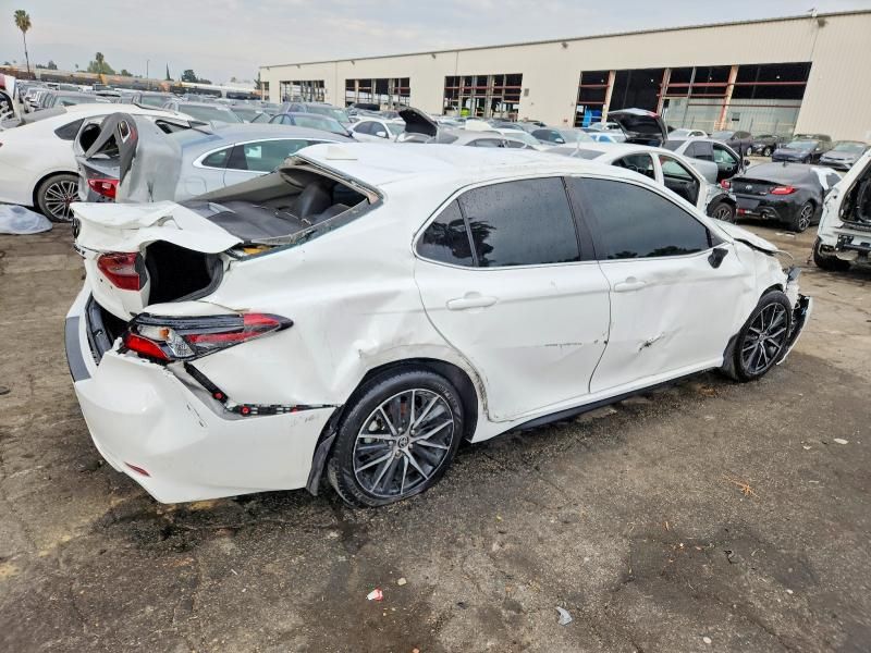 2024 Toyota Camry se Night Shade