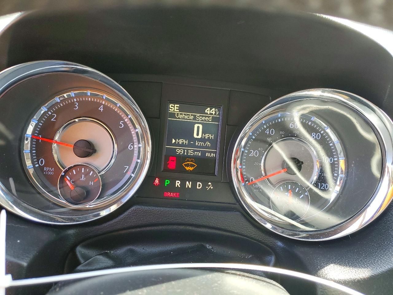 2016 Chrysler Town & Country Touring l