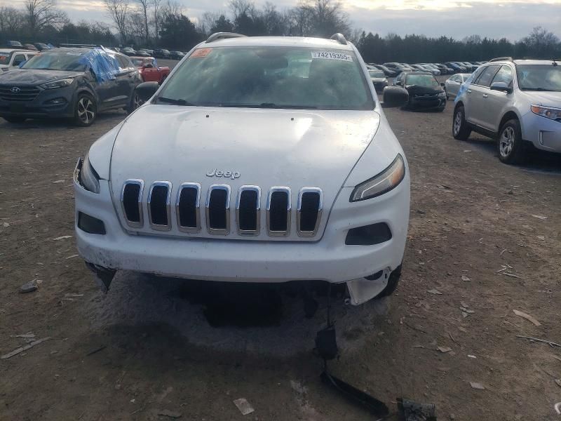 2016 Jeep Cherokee Sport