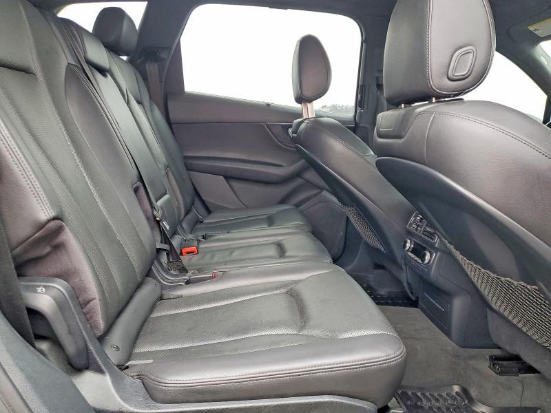 2017 Audi Q7 Premium Plus