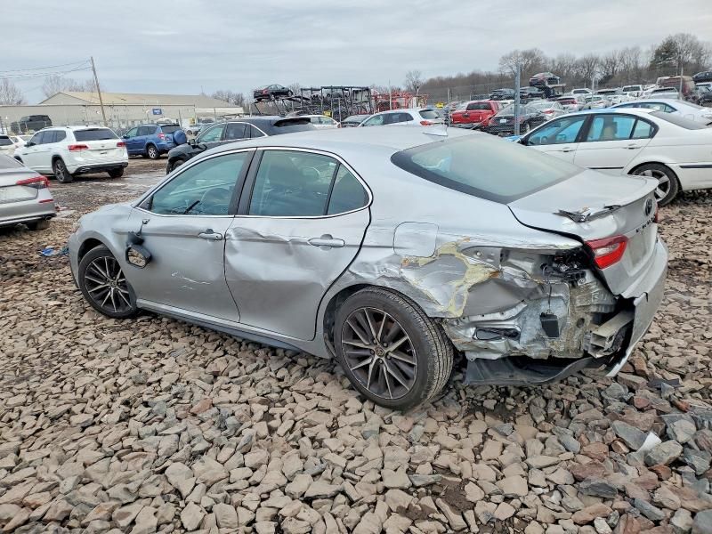 2021 Toyota Camry se