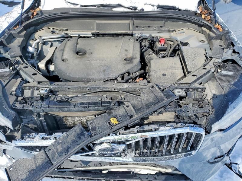 2022 Volvo Xc60 B6 Inscription