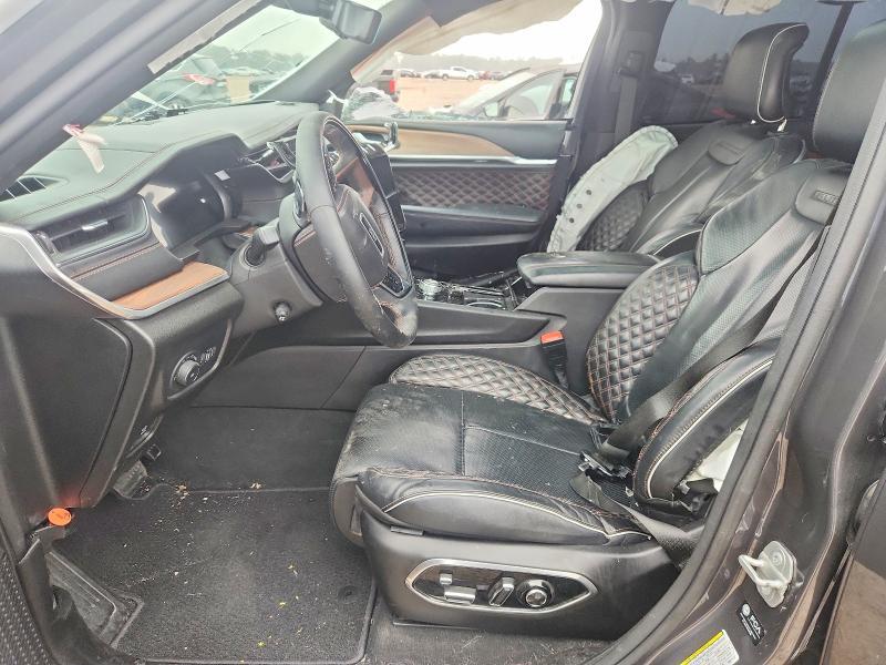 2022 Jeep Grand Cherokee Summit