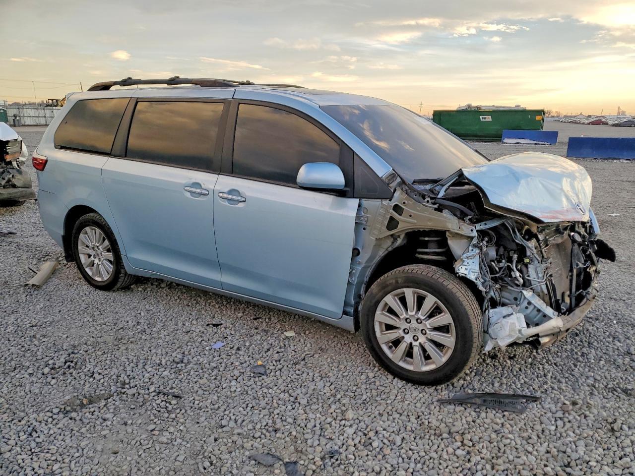 2017 Toyota Sienna xle