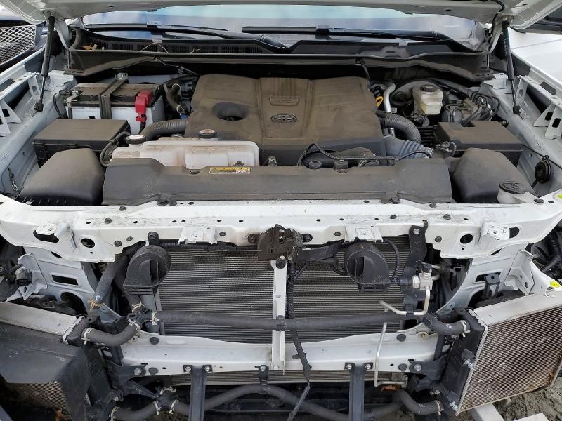 2023 Toyota Tundra Crewmax sr