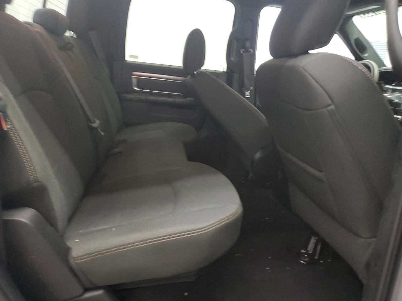 2023 Dodge RAM 1500 Classic SLT