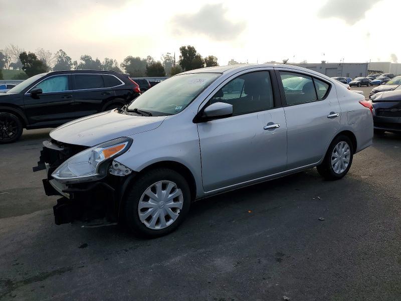 2019 Nissan Versa