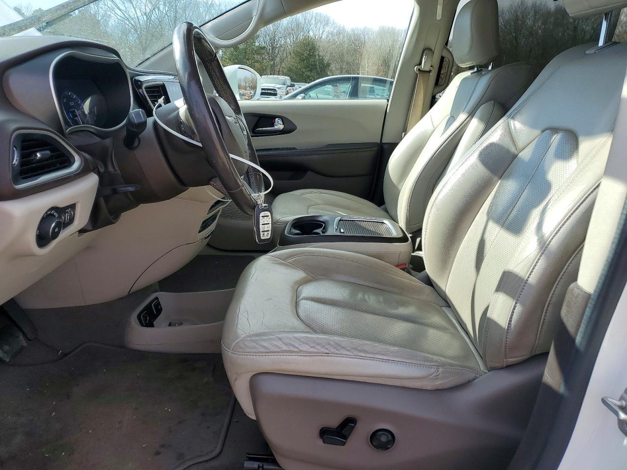 2020 Chrysler Pacifica Touring l Plus