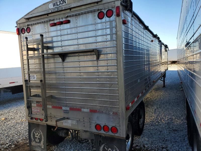 2017 Wilson Grain Trailer