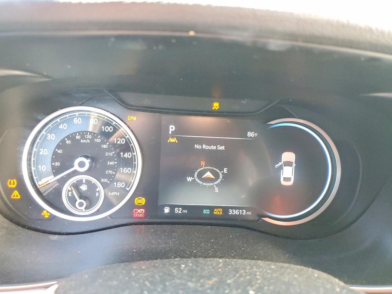 2023 Genesis G70 Base