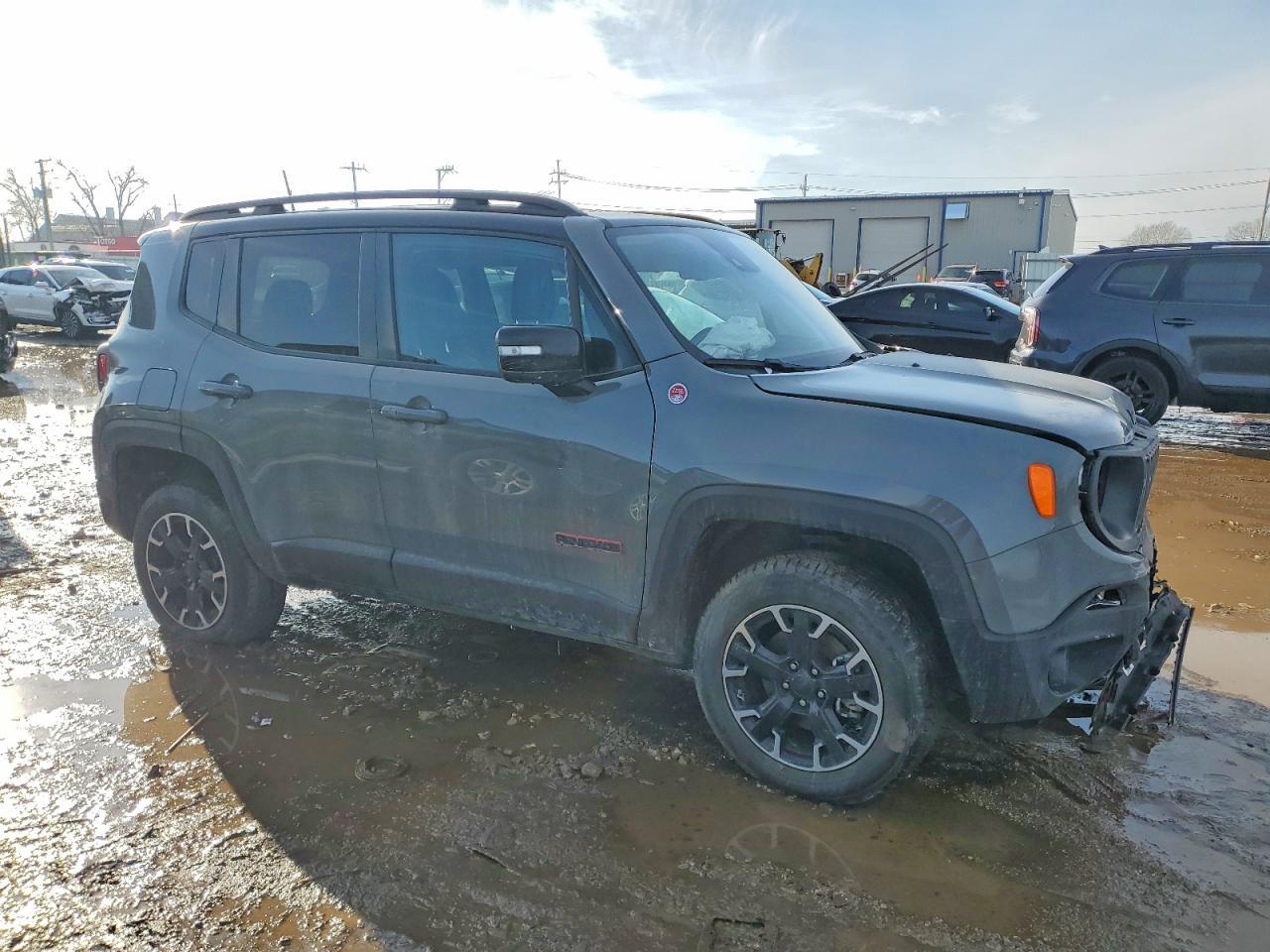 2023 Jeep Renegade Trailhawk