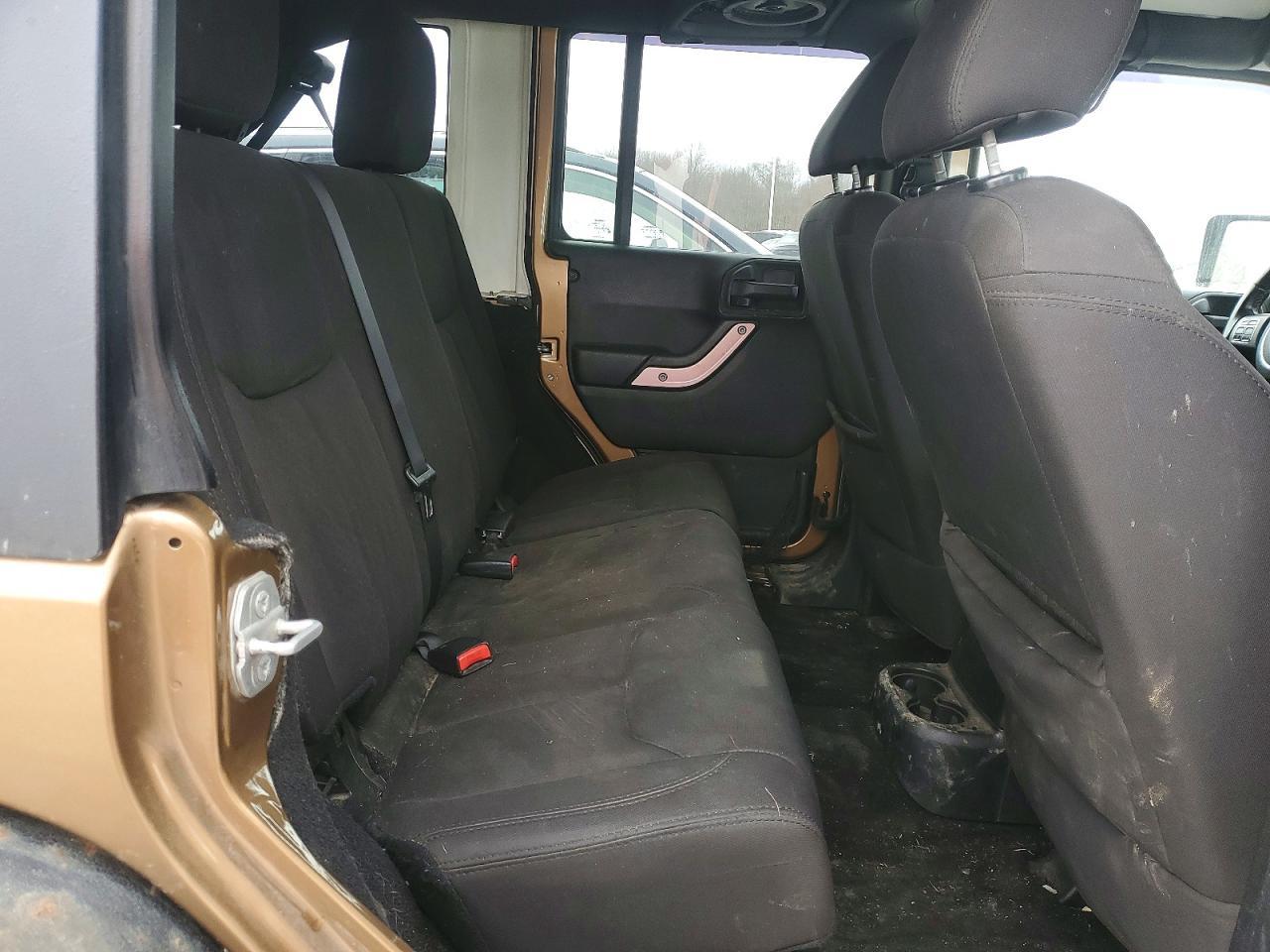2015 Jeep Wrangler Unlimited Sport