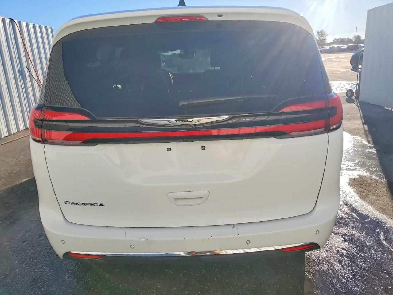 2025 Chrysler Pacifica Select