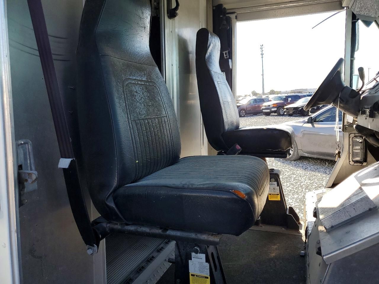 2016 Ford Econoline E350 Super Duty Stripped Chassis