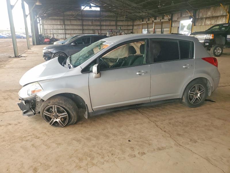 2011 Niss Versa 1.8 s