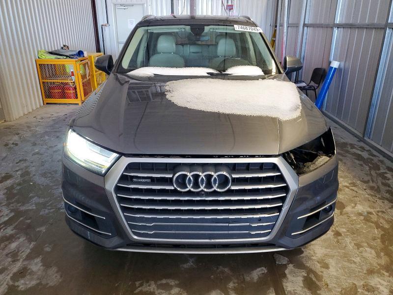 2019 Audi Q7 Prestige