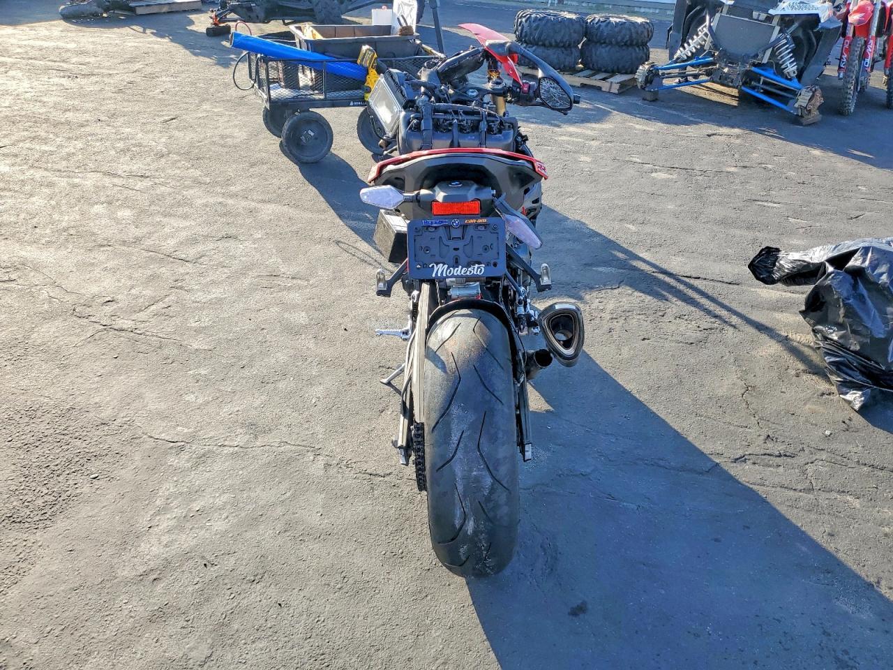 2024 BMW S 1000 RR