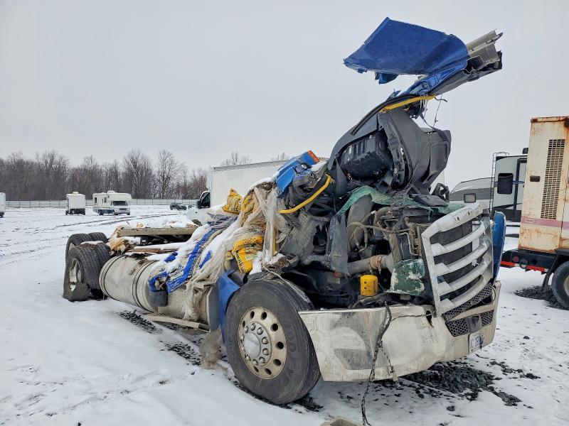 2024 Freightliner Cascadia 126 Semi Truck