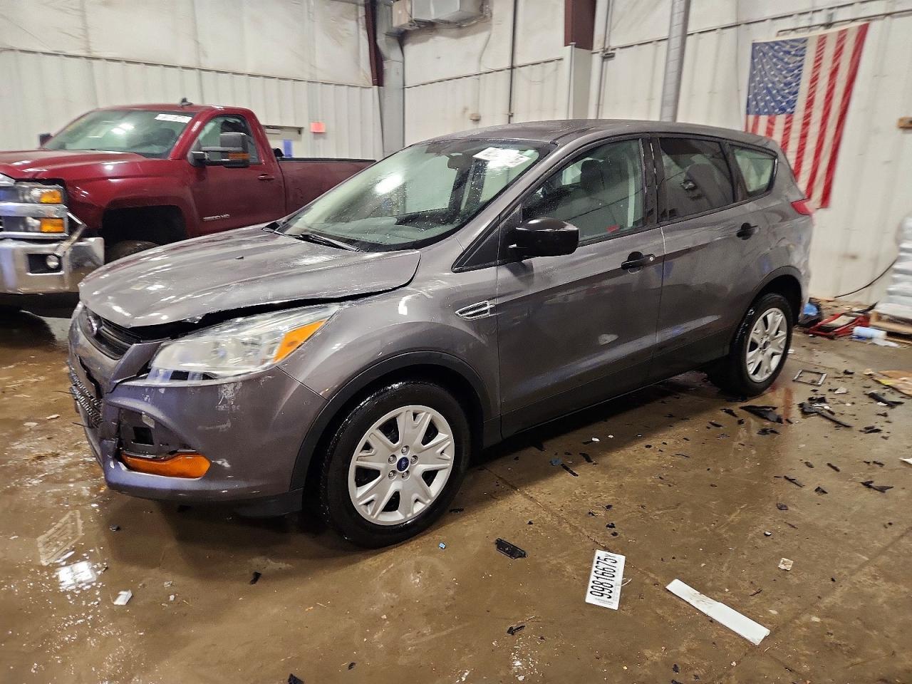 2014 Ford Escape s