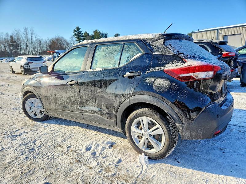 2020 Nissan Kicks s