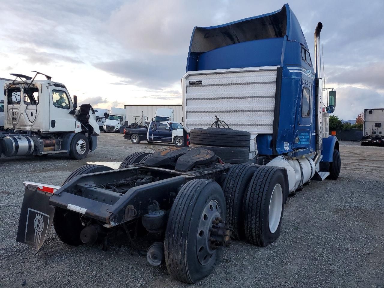 1999 Kenworth Construction W900