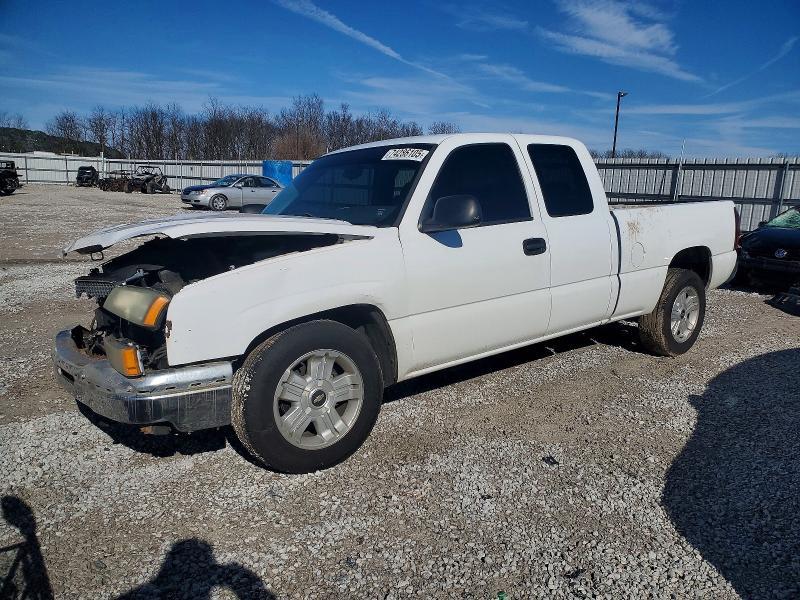 2004 Chevrolet Silverado C1500