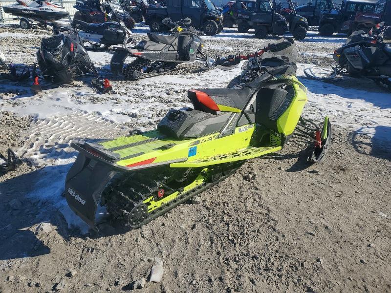 2020 Skidoo Summit X85