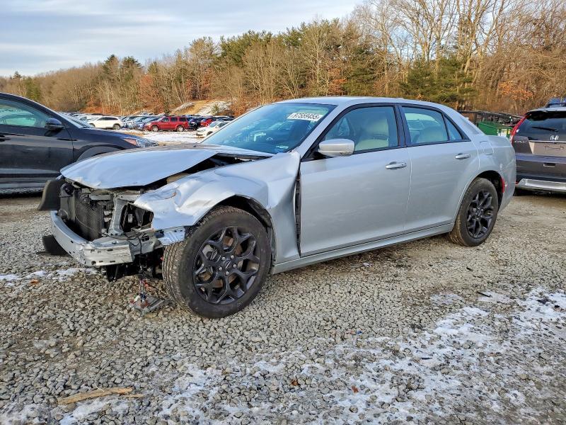 2021 Chrysler 300 Touring