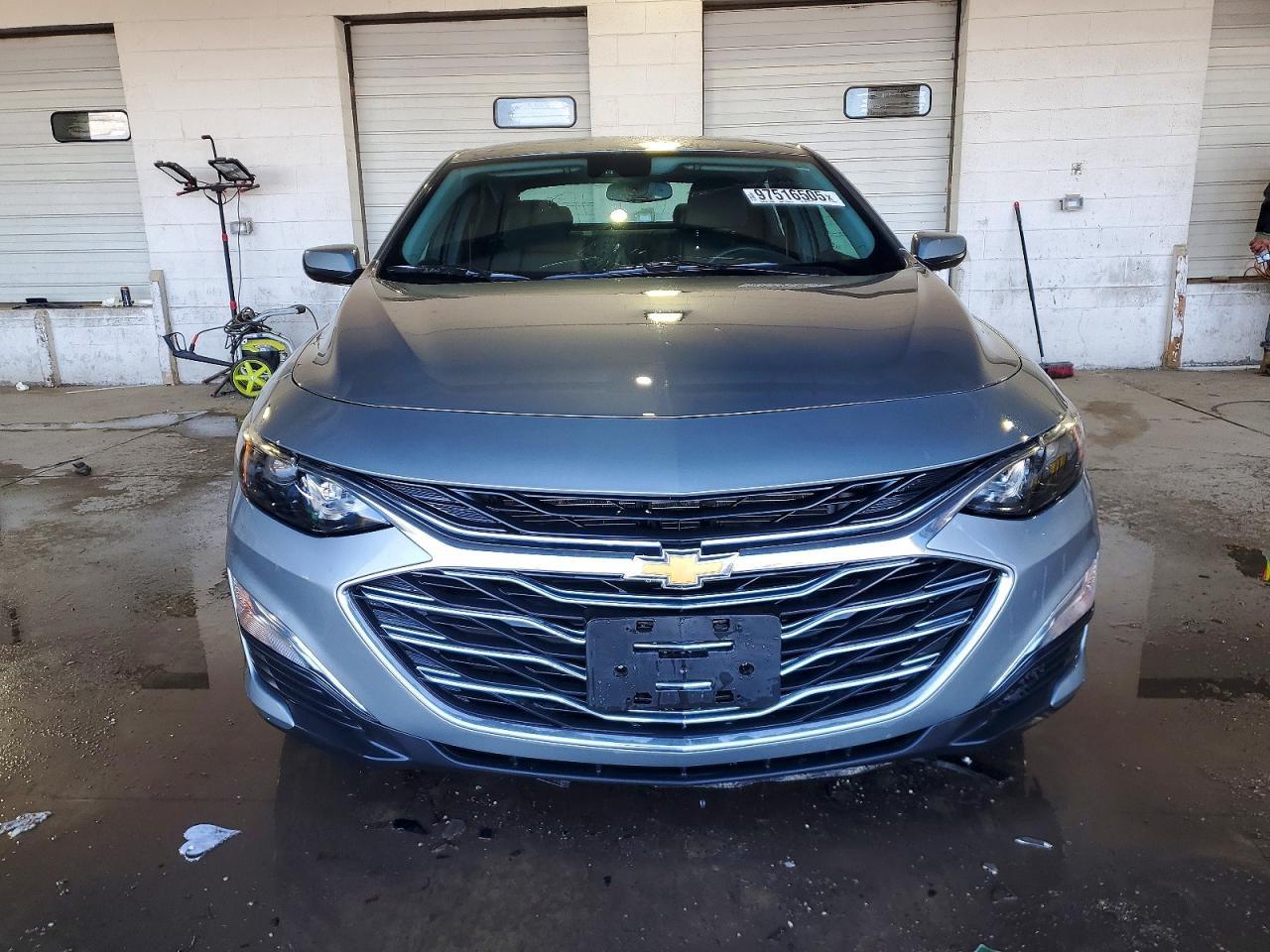 2025 Chevrolet Malibu ls