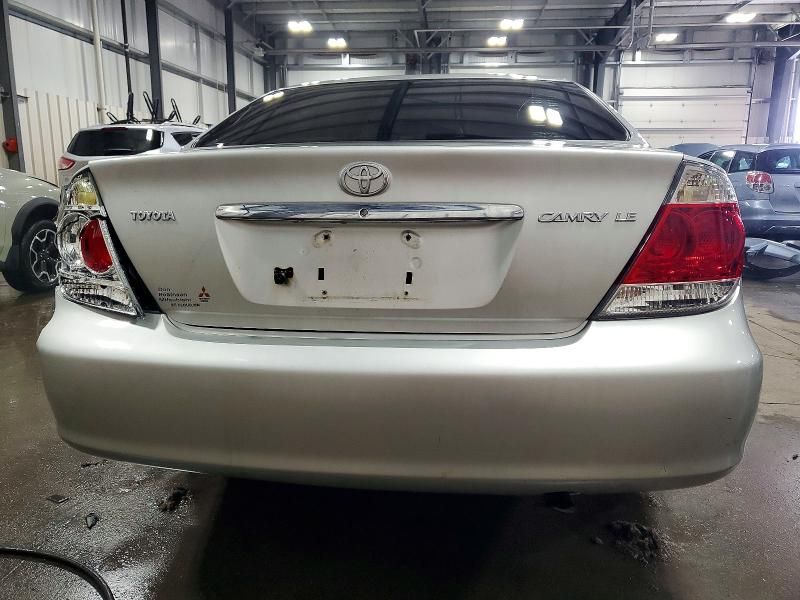 2006 Toyota Camry le