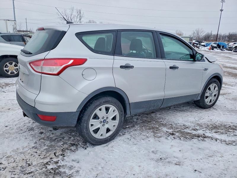 2016 Ford Escape s
