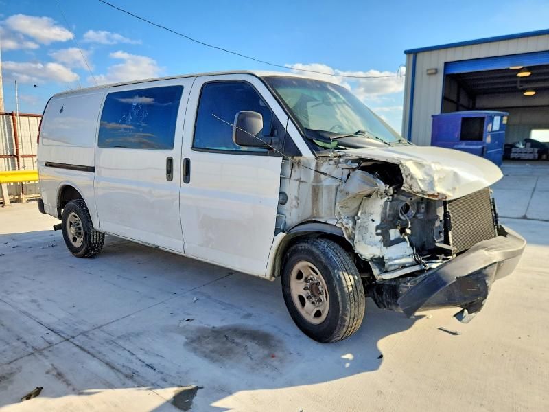 2004 Chevrolet Express 2500 Delivery Van