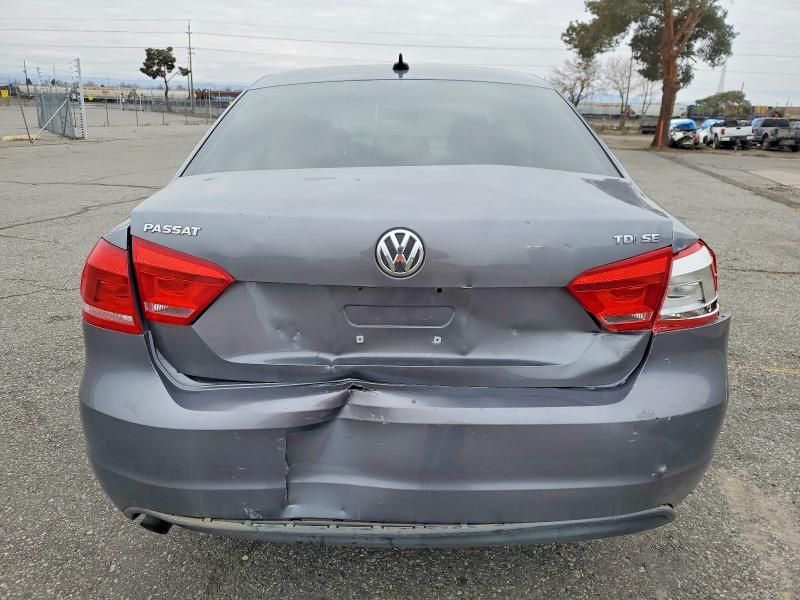 2014 Volkswagen Passat s