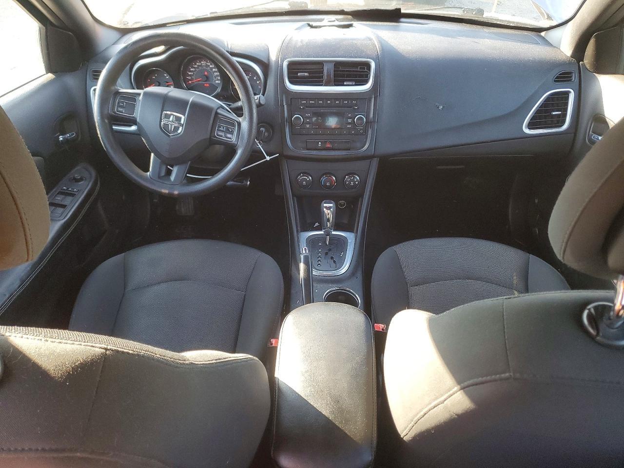 2014 Dodge Avenger se