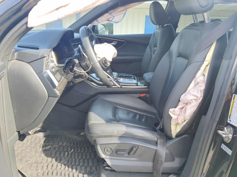 2023 Audi Q7 Premium