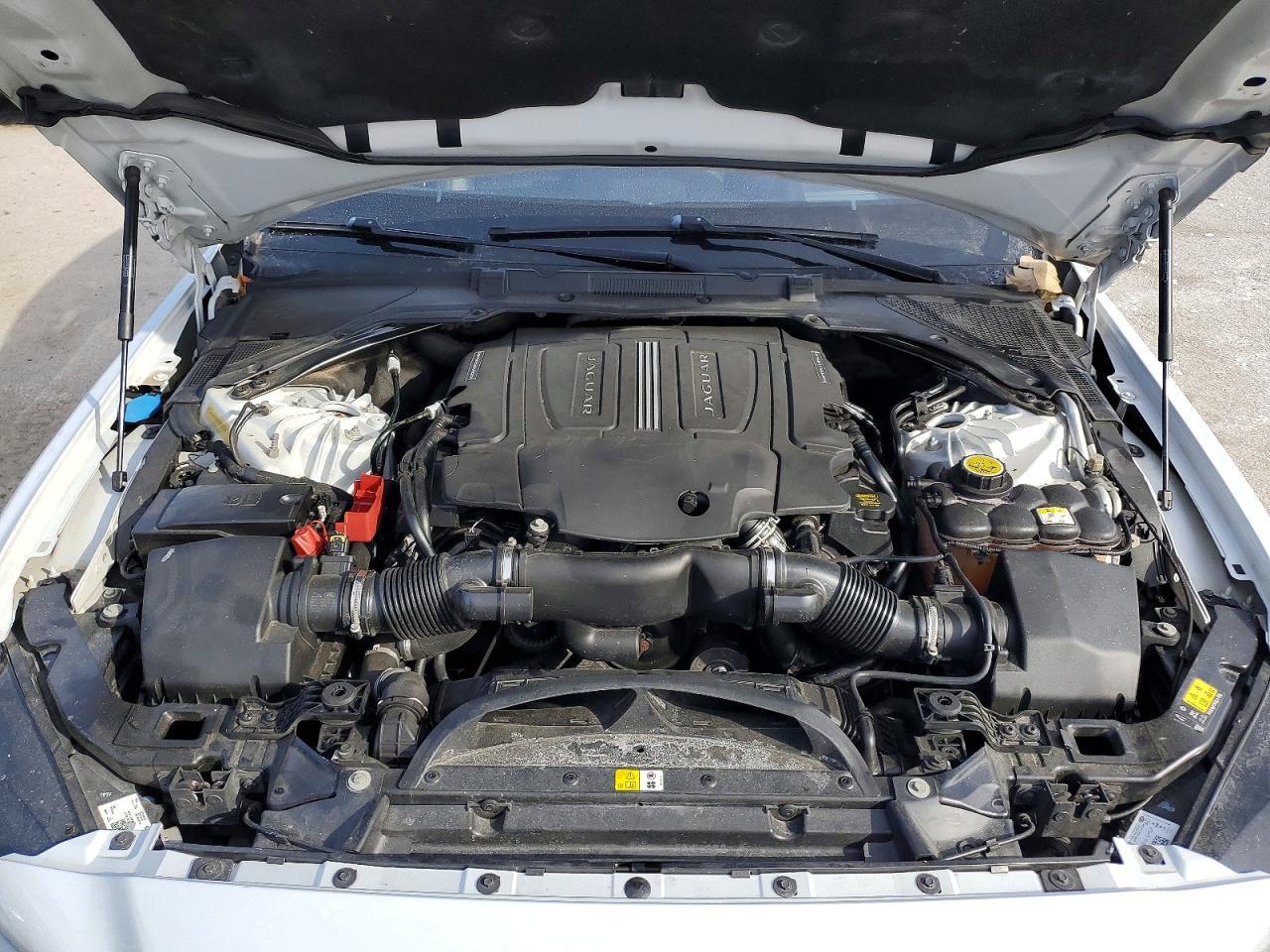 2017 Jaguar Xe First Edition